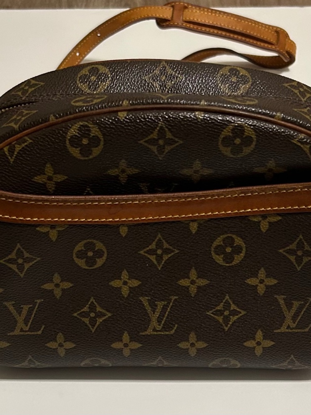 Authentic Vintage Louis Vuitton Blois Bag in Great Condition